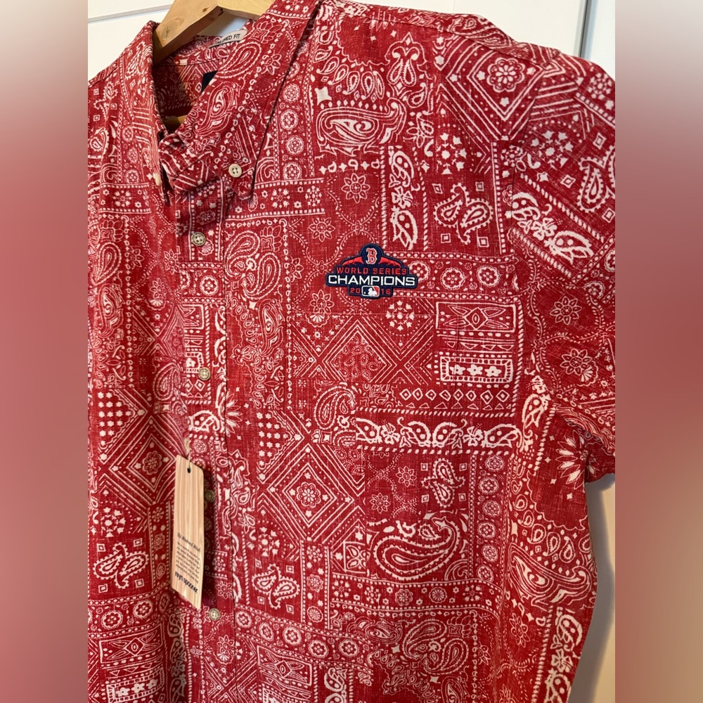 Red Sox Reyn Spooner Button Up - Picture 7 of 8